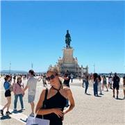 Doy clases particulares económicas para ayudar a mis alumnos a estudiar, concentrarse y que tengan un buen rendimiento escolar